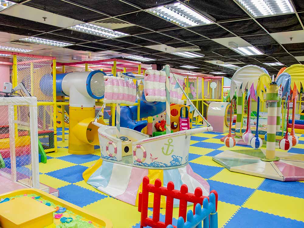 JUNIOR WONDERLAND – Metro Point Complex